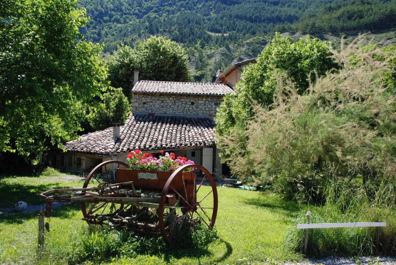 Le Moulin Bed & Breakfast Pradelle Dış mekan fotoğraf