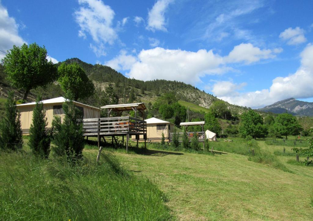 Le Moulin Bed & Breakfast Pradelle Dış mekan fotoğraf