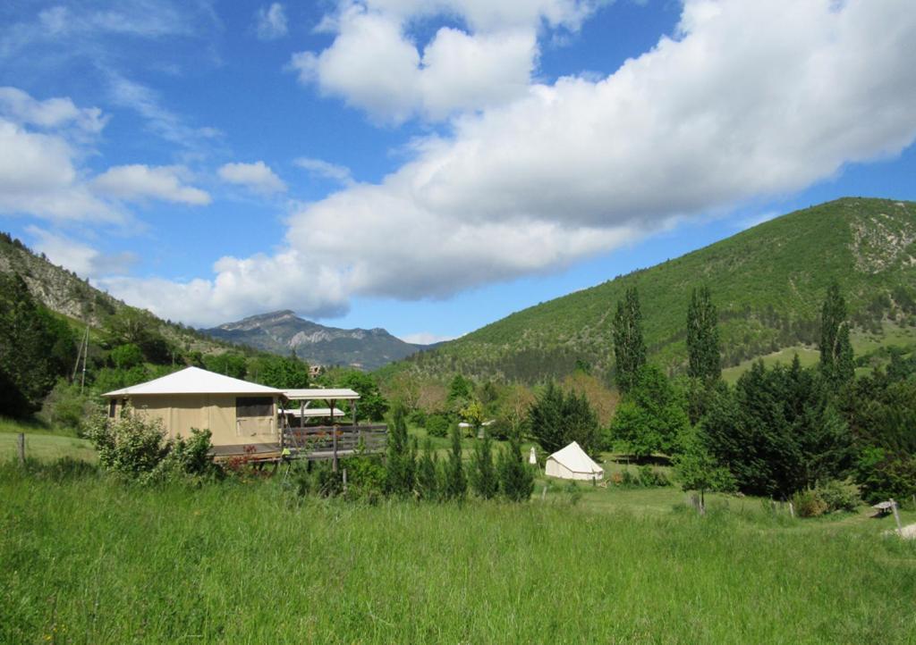 Le Moulin Bed & Breakfast Pradelle Dış mekan fotoğraf